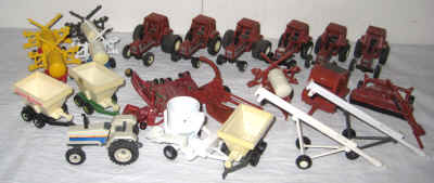 dec 10 farm toys 5 040.jpg (302826 bytes)