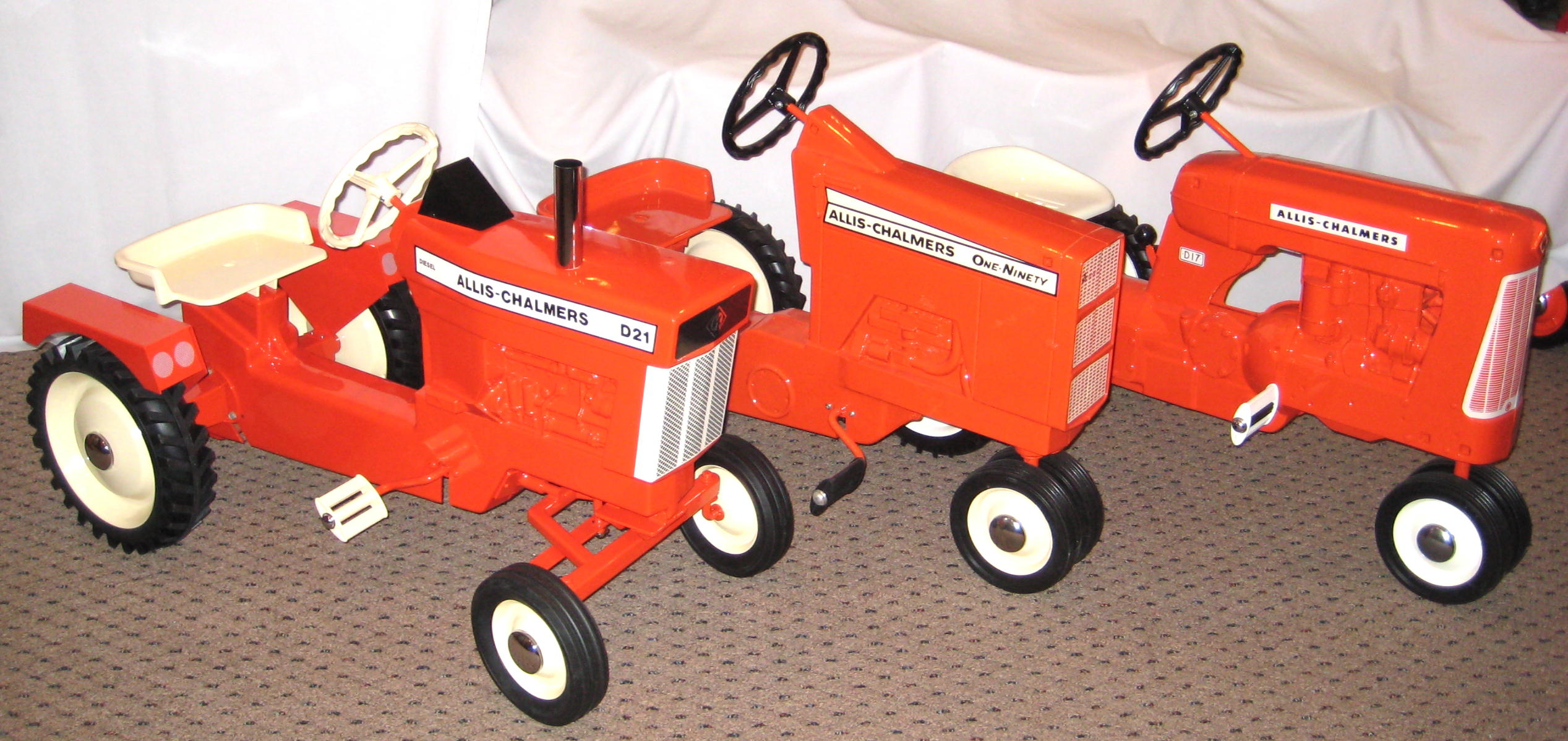 ertl pedal tractor