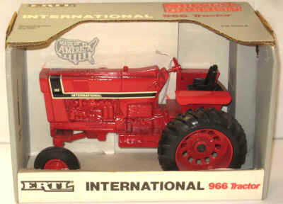 extra toys nov dec 014.jpg (331841 bytes)