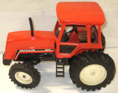 extra toys nov dec 035.jpg (329685 bytes)