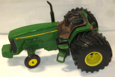 extra toys nov dec 036.jpg (345924 bytes)
