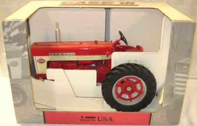 extra toys nov dec 050.jpg (328069 bytes)