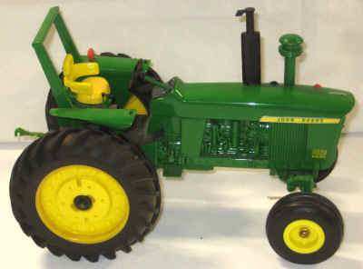 extra toys nov dec 052.jpg (342924 bytes)