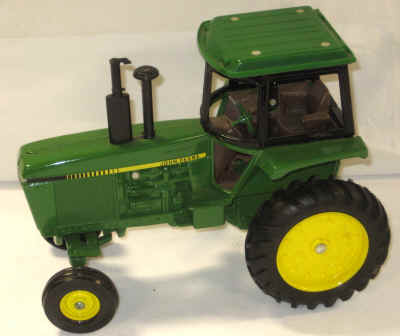 extra toys nov dec 057.jpg (304930 bytes)