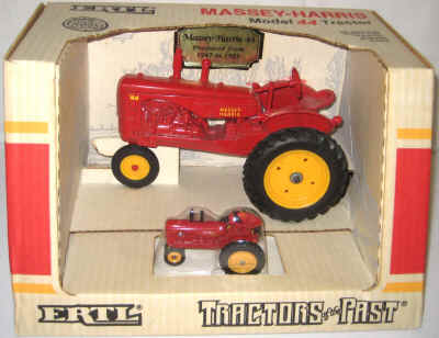 extra toys nov dec 204.jpg (385319 bytes)