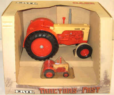extra toys nov dec 205.jpg (311645 bytes)