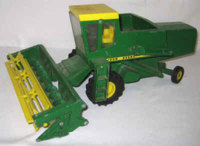 extra toys nov dec 222.jpg (272099 bytes)