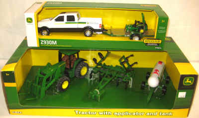 extra toys nov dec 237.jpg (396278 bytes)