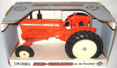 extra toys nov dec 243.jpg (335382 bytes)