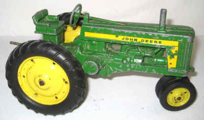extra toys nov dec 2 007.jpg (290818 bytes)