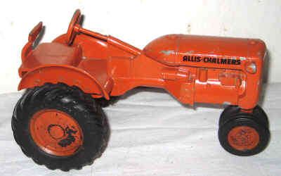 nov 18 toys 007.jpg (193725 bytes)