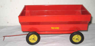 nov 18 toys 014.jpg (198918 bytes)