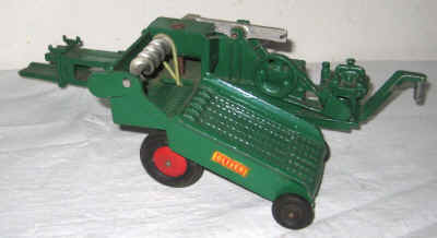 nov 18 toys 029.jpg (241405 bytes)
