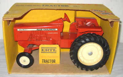 nov 18 toys 049.jpg (289874 bytes)