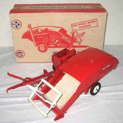 nov 18 toys 071.jpg (368750 bytes)