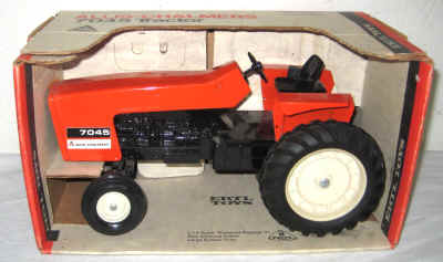 nov 18 toys 106.jpg (311019 bytes)