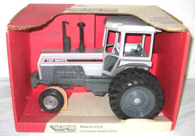 nov 18 toys 120.jpg (346662 bytes)