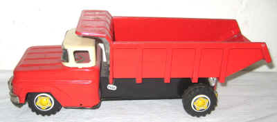 nov 18 toys 124.jpg (192214 bytes)