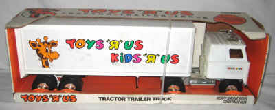 nov 18 toys 154.jpg (263675 bytes)
