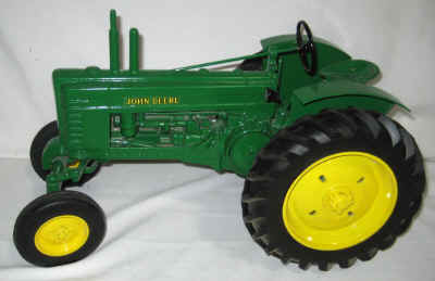 nov 18 toys 204.jpg (324956 bytes)