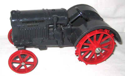 nov 18 toys 223.jpg (192319 bytes)