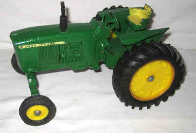 nov 18 toys 280.jpg (238158 bytes)