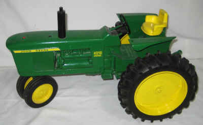 nov 18 toys 282.jpg (229253 bytes)