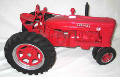 nov 18 toys 283.jpg (296706 bytes)