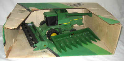 nov 18 toys 284.jpg (341488 bytes)