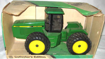 nov 18 toys 2 032.jpg (387214 bytes)