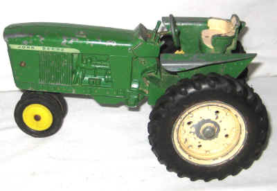 nov 18 toys 2 070.jpg (174155 bytes)