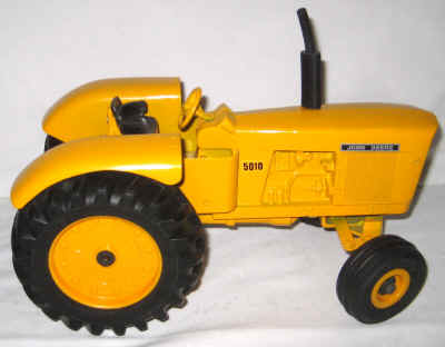 nov 18 toys 2 104.jpg (223690 bytes)
