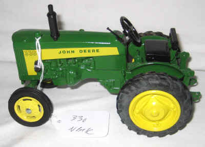 nov 18 toys 2 140.jpg (236933 bytes)