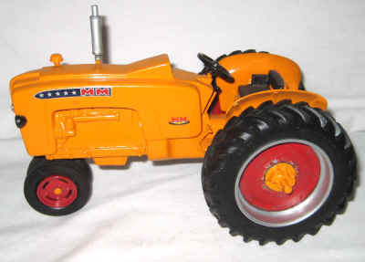 nov 18 toys 2 143.jpg (249552 bytes)