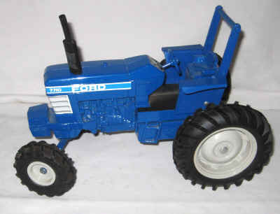 nov 18 toys 2 173.jpg (226014 bytes)