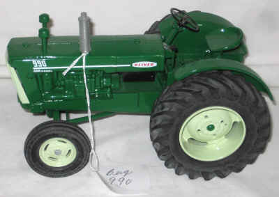 nov 18 toys 2 179.jpg (341614 bytes)
