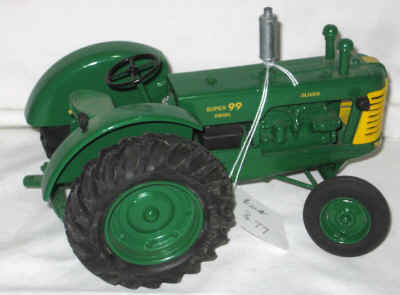 nov 18 toys 2 180.jpg (353047 bytes)