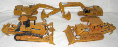 nov 18 toys 2 197.jpg (242625 bytes)