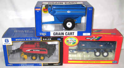 nov 18 toys 2 219.jpg (325407 bytes)