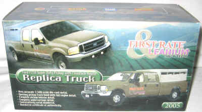 nov 18 toys 2 229.jpg (339572 bytes)