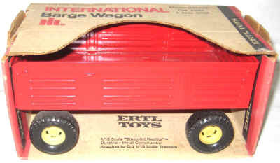 nov 18 toys 2 236.jpg (271345 bytes)