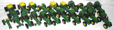 nov 18 toys 2 238.jpg (242686 bytes)
