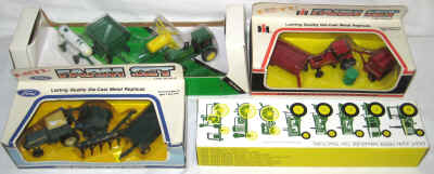 nov 18 toys 2 249.jpg (350794 bytes)