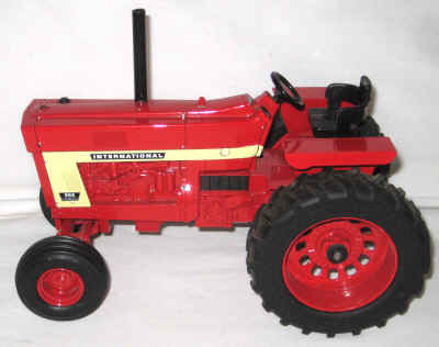 nov 18 toys 3 002.jpg (306274 bytes)