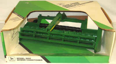 nov 18 toys 3 007.jpg (301020 bytes)