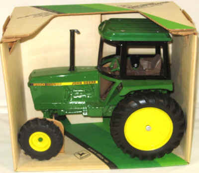 nov 18 toys 3 013.jpg (273662 bytes)