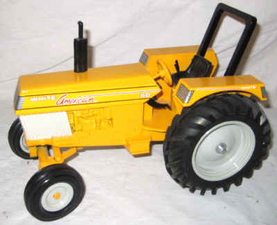 sept 26 toys 4 037.jpg (288985 bytes)
