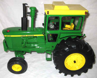 sept 26 toys 4 038.jpg (380481 bytes)