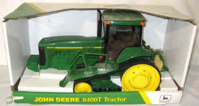 dec 3 farm toys 078.jpg (299580 bytes)