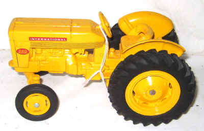 dec 3 farm toys 126.jpg (165780 bytes)